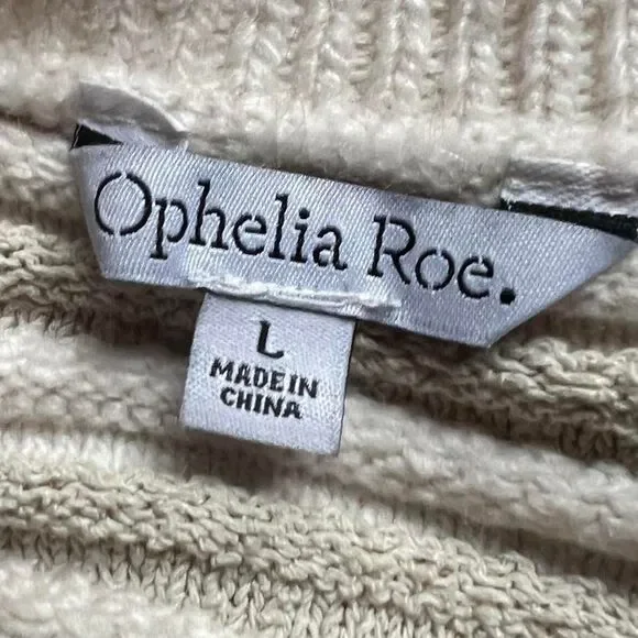 Ophelia Roe Women's White and beige/grey texture ribbed sweater - Picture 3 of 5